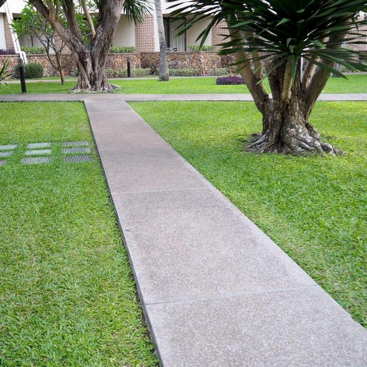 De l’étude de faisabilité au terrassement, fiez-vous à notre savoir-faire et à notre rigueur pour obtenir une base compacte et solide, prête à aménager.